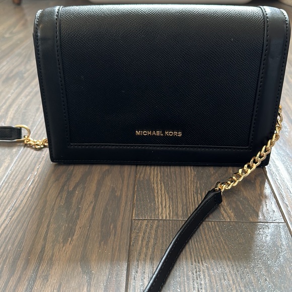 Michael Kors Jet Set crossbody bag - Picture 4 of 14